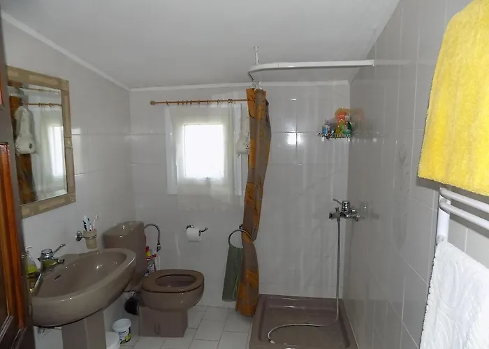 别墅 Orestis Melina *